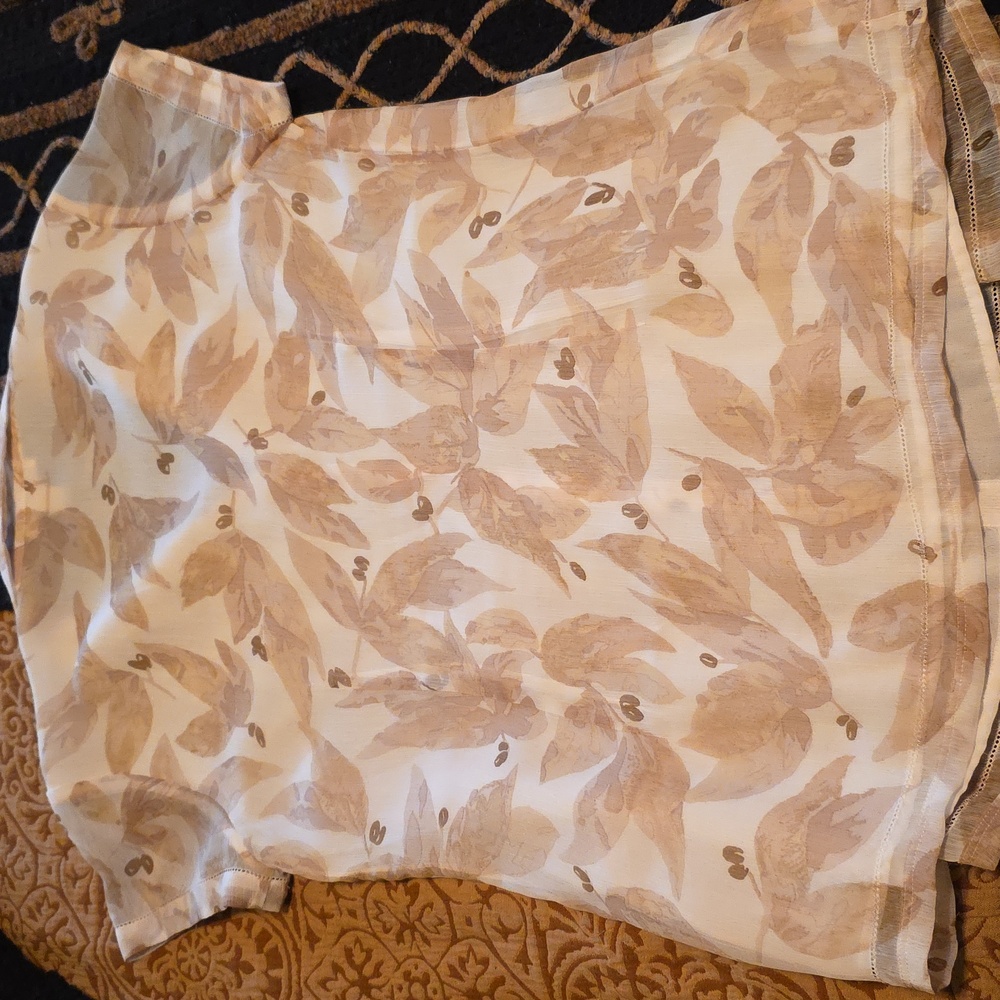 Coldwater Creek Cream Buttoned Pleated Blouse - Picture 7 of 8